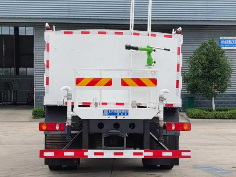 方罐-东风天锦城市清洗车