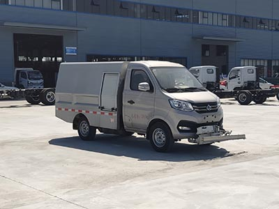 CL5030TYH6QZ型长安清洗车