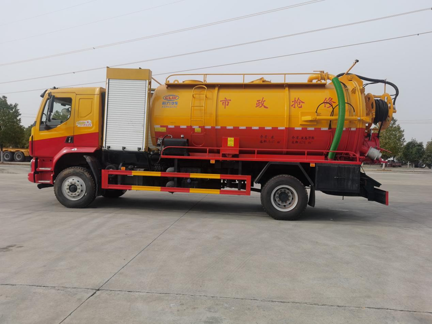 柳汽乘龙单桥清洗吸污车