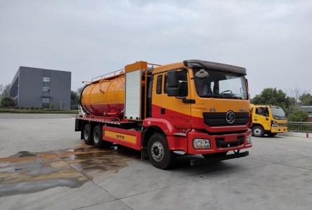 陕汽德龙后八轮清洗吸污车