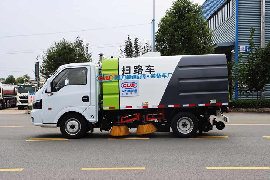 CL5030TSL6GH途逸扫路车