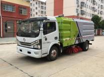 程力威牌CLW5120TSL6型扫路车