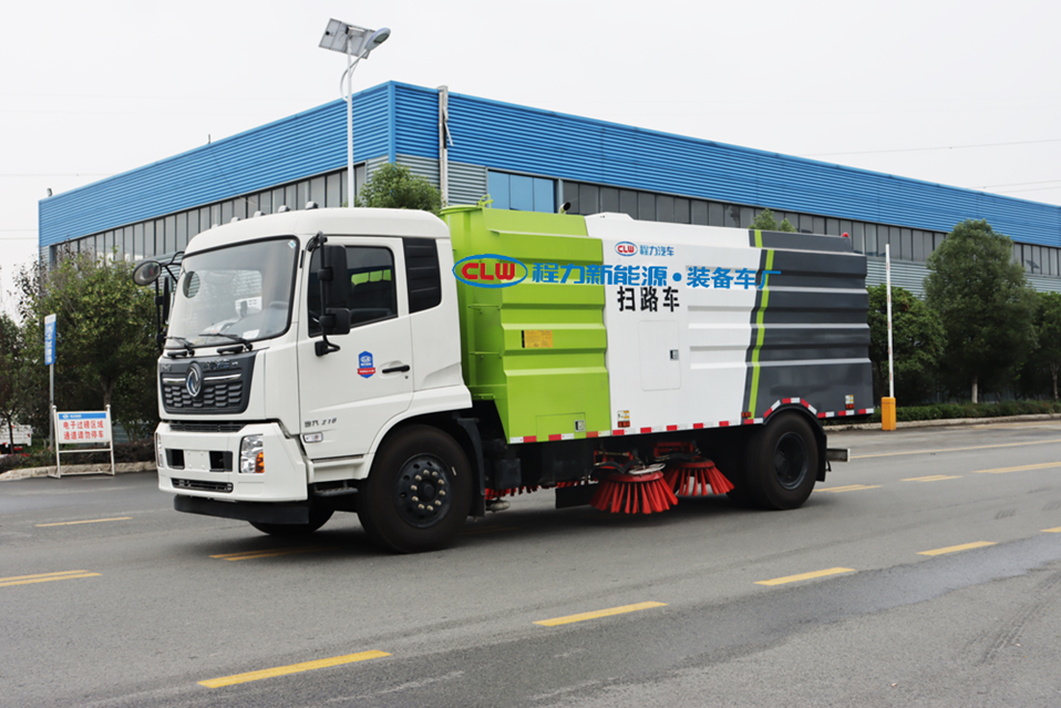 CLW5180TSLD6天锦扫路车