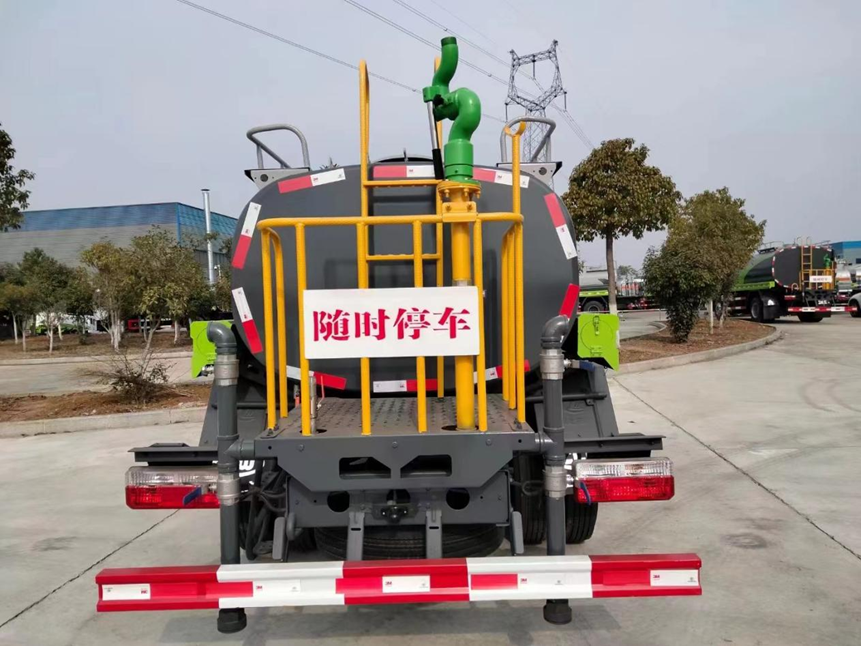 D6.F6系列4.84方绿化喷洒车