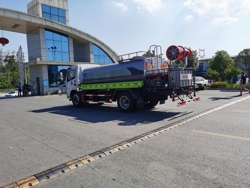D7.F7系列8.75方绿化喷洒车