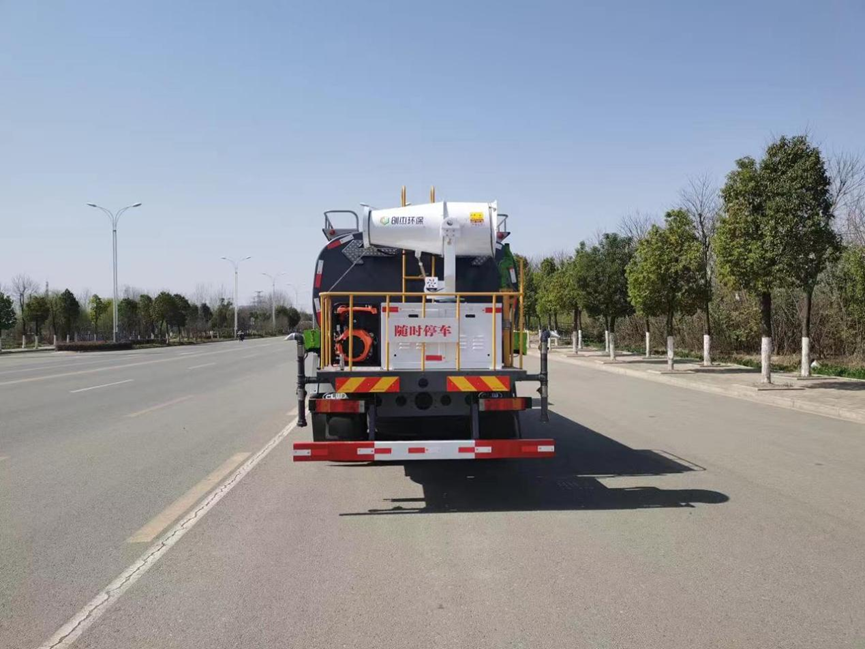 天锦后双桥18.47方绿化喷洒车