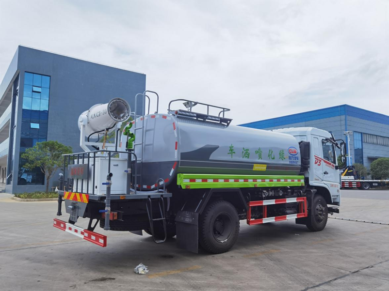 东风专底系列11.9方绿化喷洒车