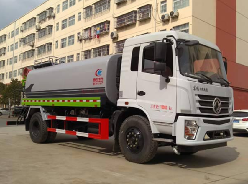 东风专底系列13.31方绿化喷洒车