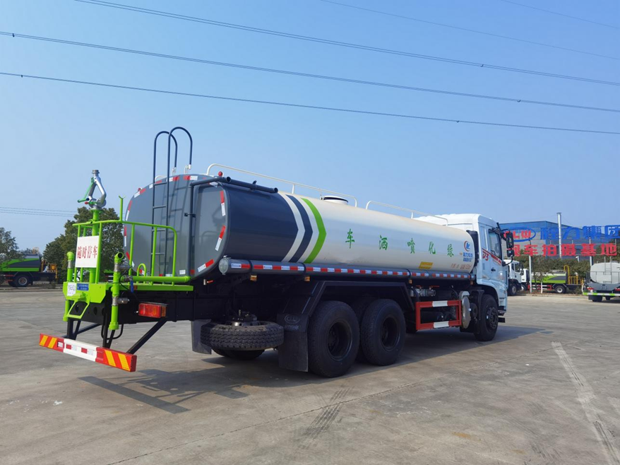 D3后双桥19.5方绿化喷洒车