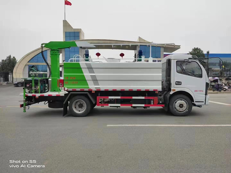 东风F7抑尘车