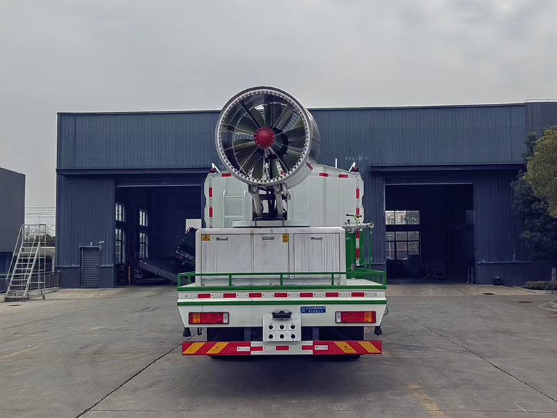华神后双桥抑尘车