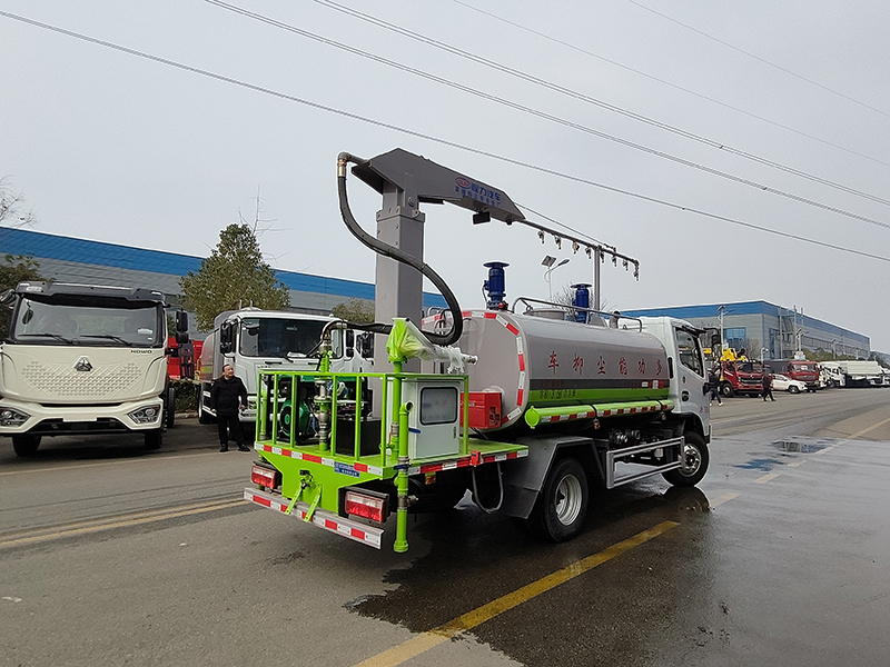 D6--玉柴140马力铁路抑尘车