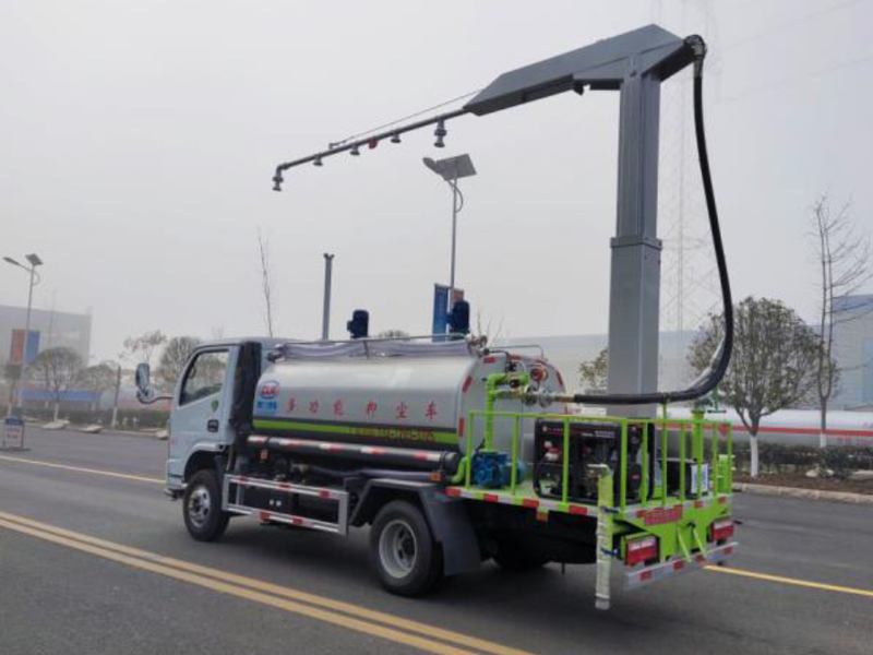 F6--云内126马力铁路抑尘车