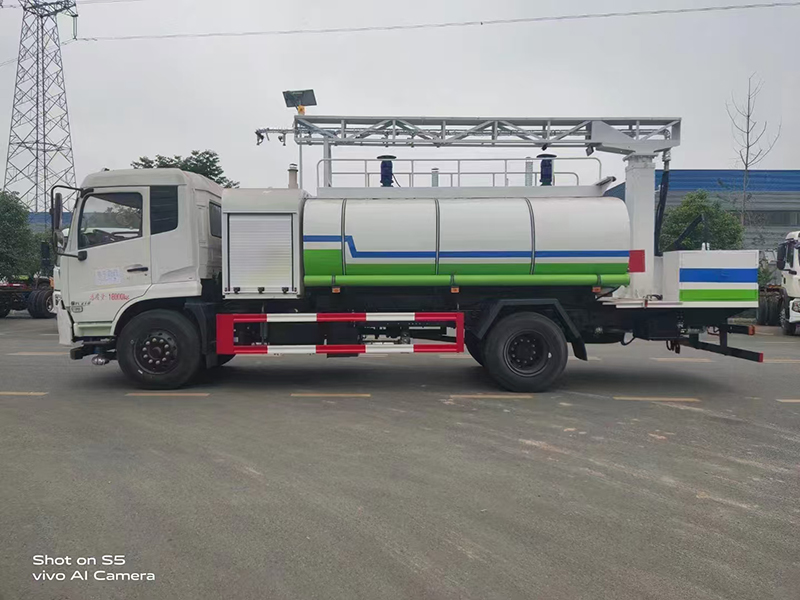天锦230马力铁路抑尘车