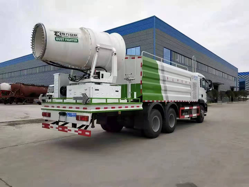 汕德卡后双桥抑尘车